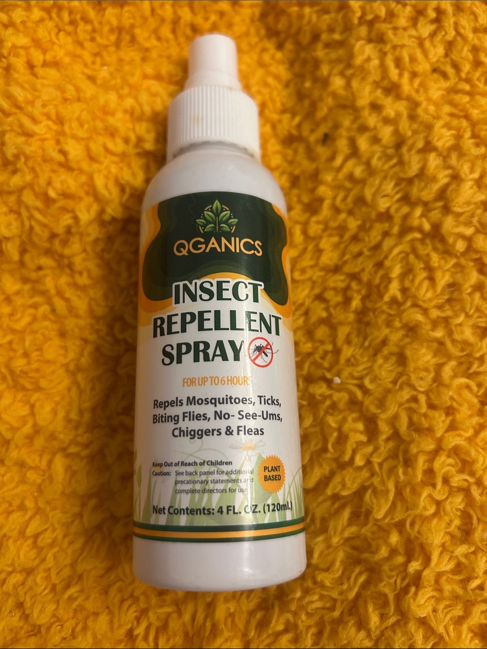 White Insect Repellent Spray - Plant-Based Protection